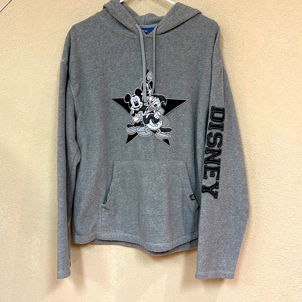 Disney Women’s star sleeve Pullover Sweatshirt size M - Picture 1 of 7